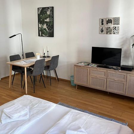 Casa Nostra - Helle Wohnung - Direkt Am Augarten 비엔나 외부 사진